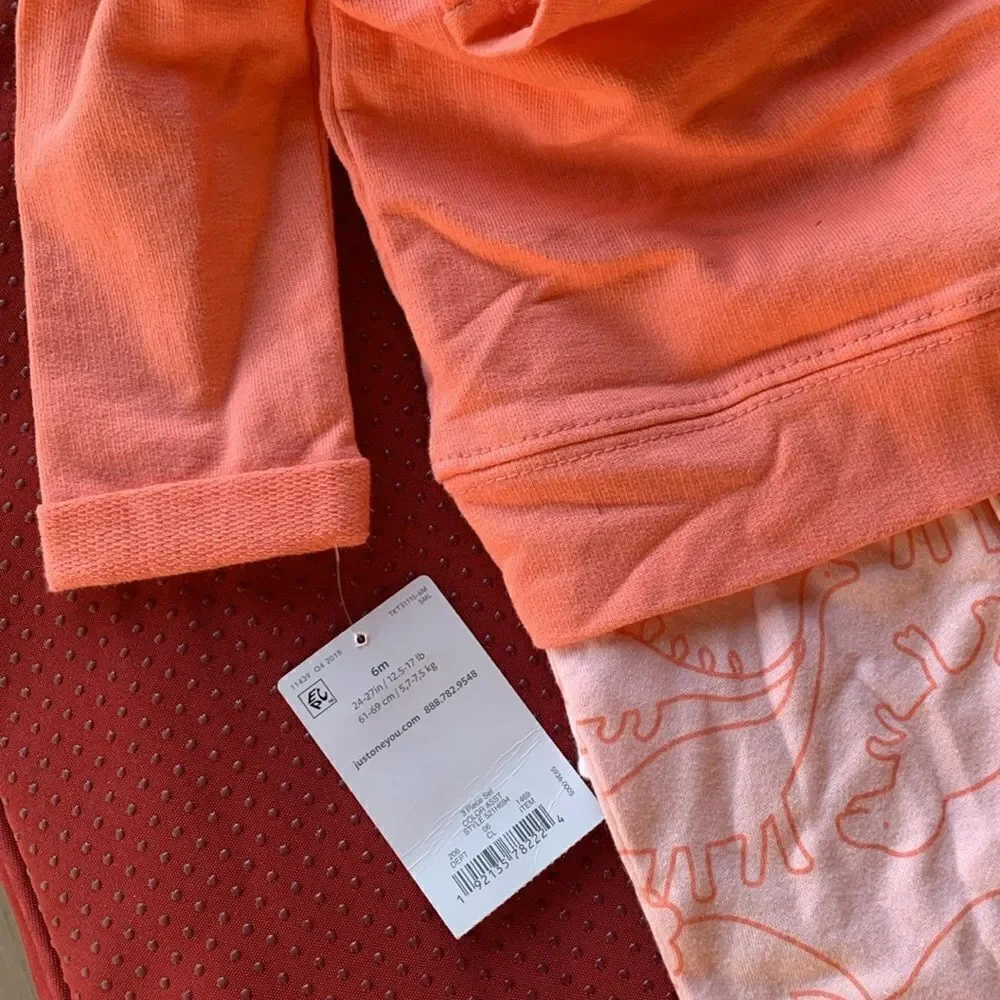 Take 50% OFF- Carters Girls 3pcs Set, Size-6M